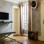 Hostnfly Apartments - Beautiful Apartment Near Sacre-Coeur